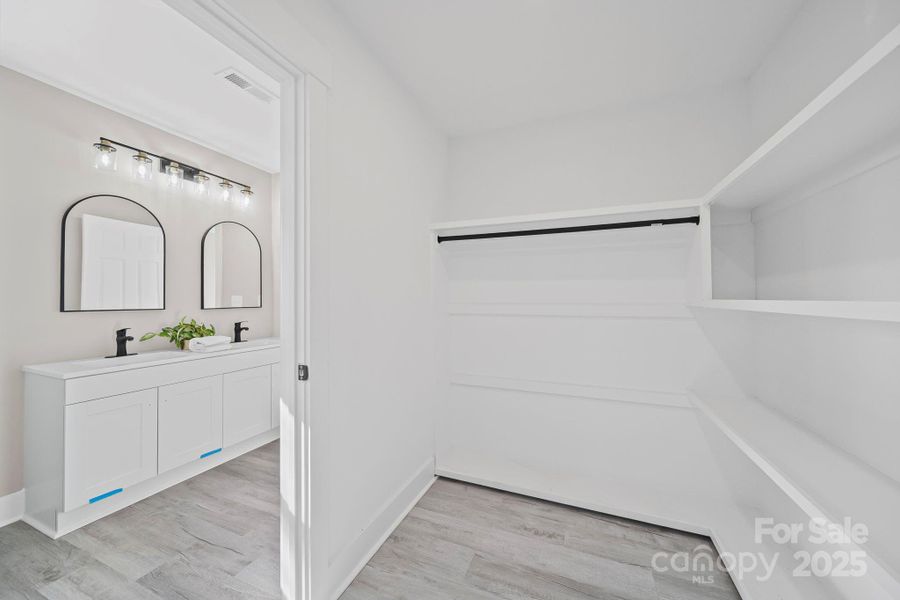 Furnished interior view inside a new home in , Peachland (Image 10).