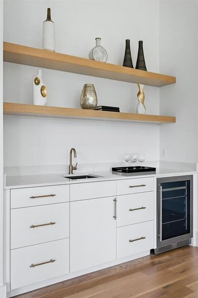 Close-up of interior finishes inside a home in , Colleyville (Image 19).