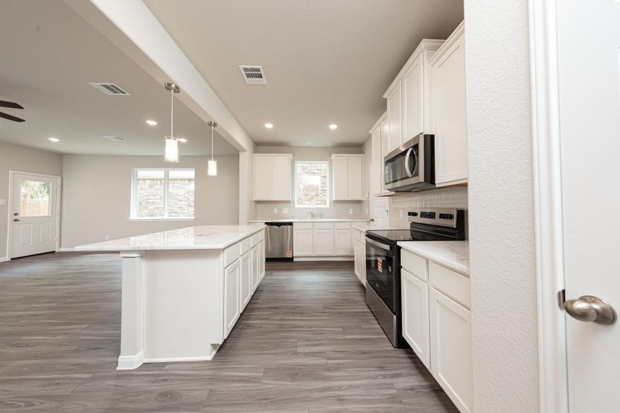 Image 17 of a home in Lake Conroe Area Homes.