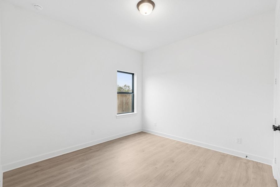 Spacious, unfurnished interior of a new home in Kresston, Magnolia (Image 24). Spacious, unfurnished interior of a new home in Kresston, Magnolia (Image 24).