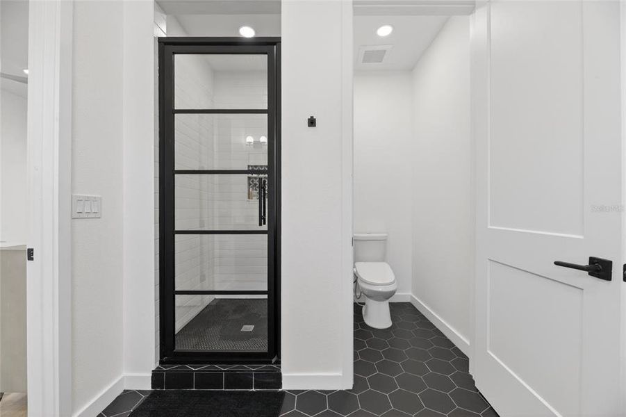 Furnished interior view inside a new home in , Tampa (Image 34).