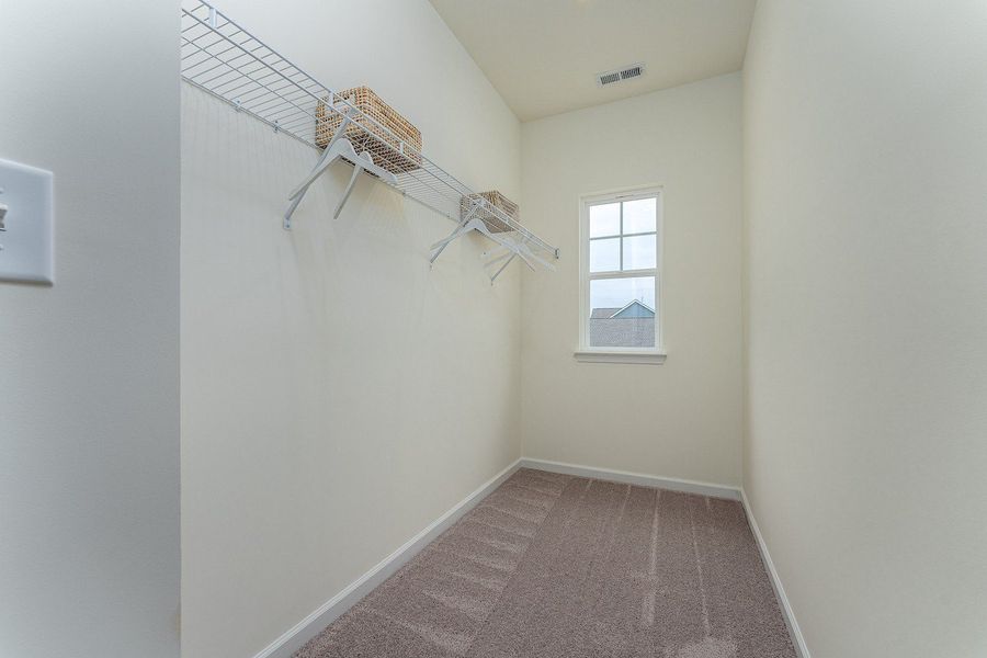 junior suite closet