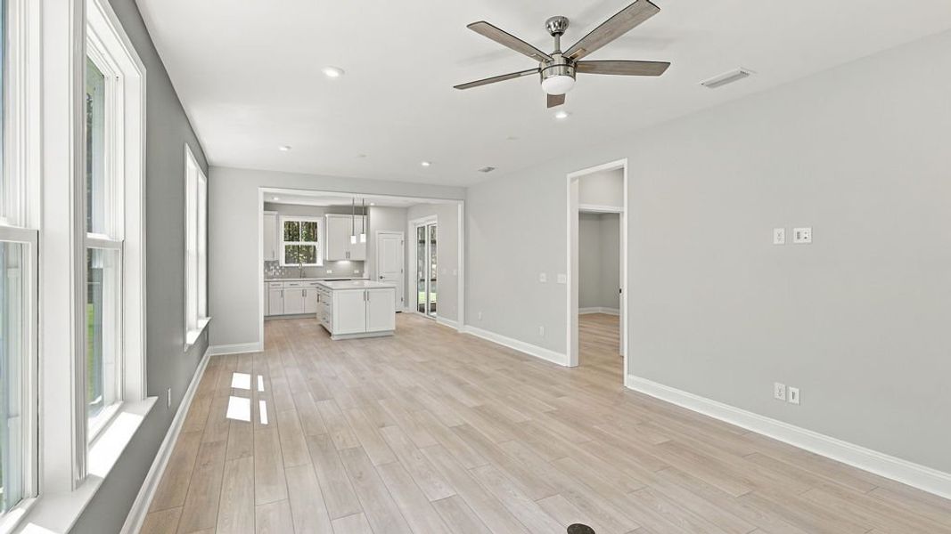 Spacious, unfurnished interior of a new home in Sun City Hilton Head, Bluffton (Image 28).