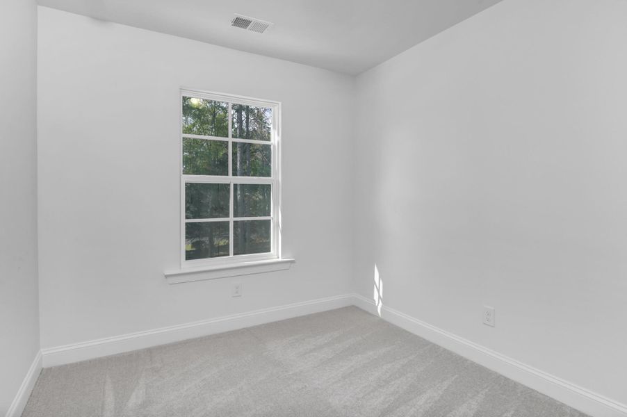 Spacious, unfurnished interior of a new home in Lake Carolina Townhomes, Columbia (Image 35).