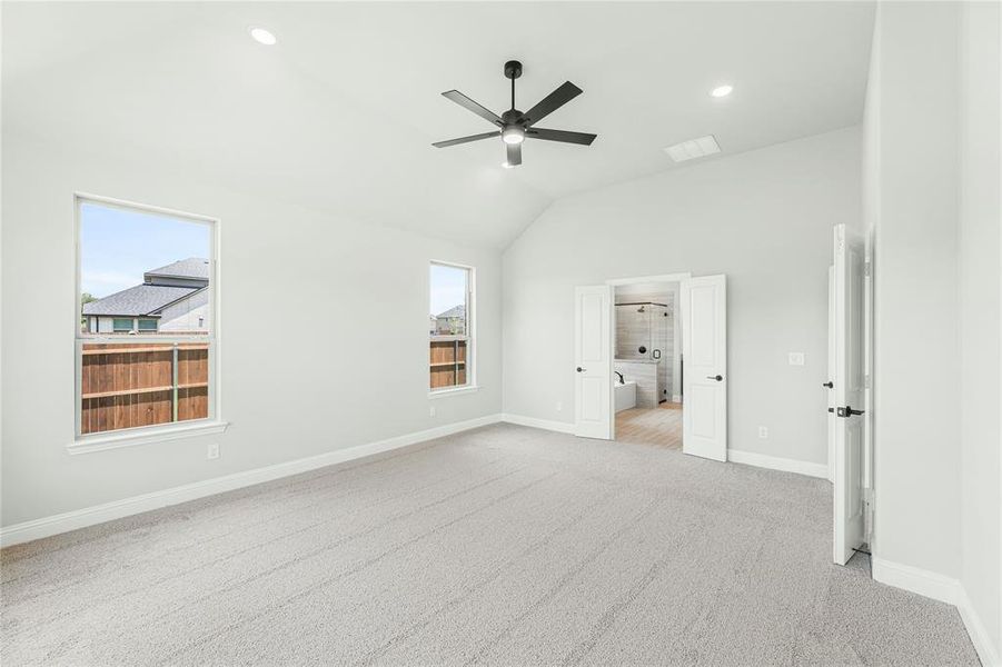 Spacious, unfurnished interior of a new home in Sable Creek, Sanger (Image 30). Spacious, unfurnished interior of a new home in Sable Creek, Sanger (Image 30).