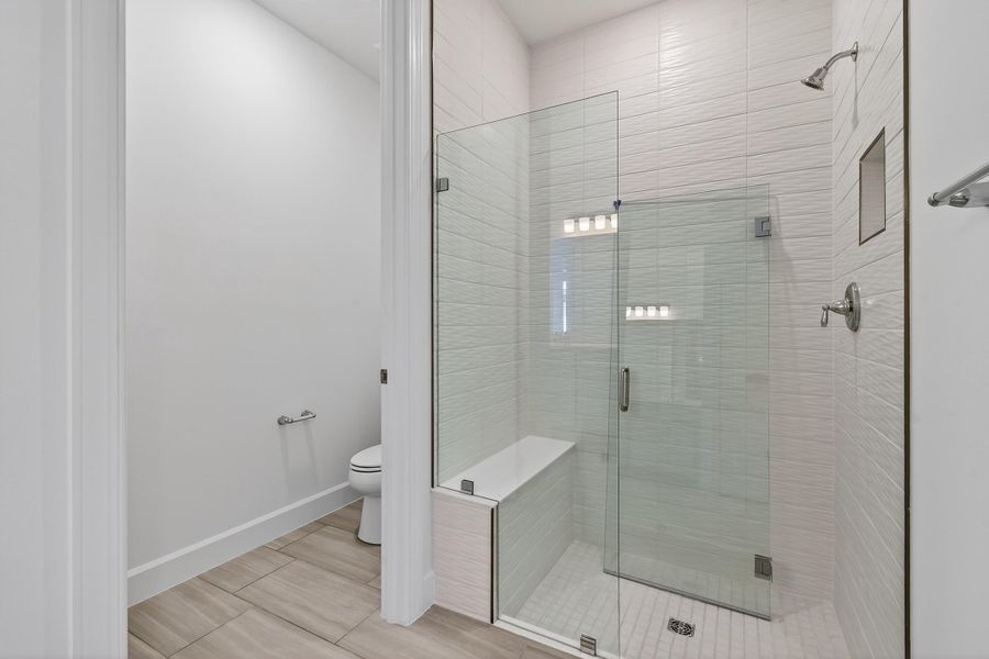 Lot4002-3829RussellCt(21)