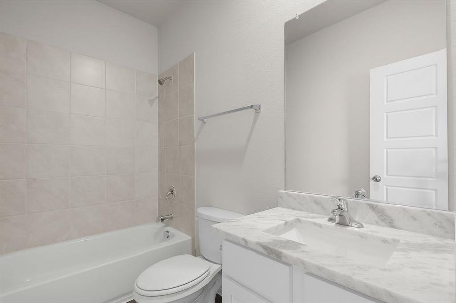 Furnished interior view inside a new home in Rocky Creek Crossing, Fort Worth (Image 5).