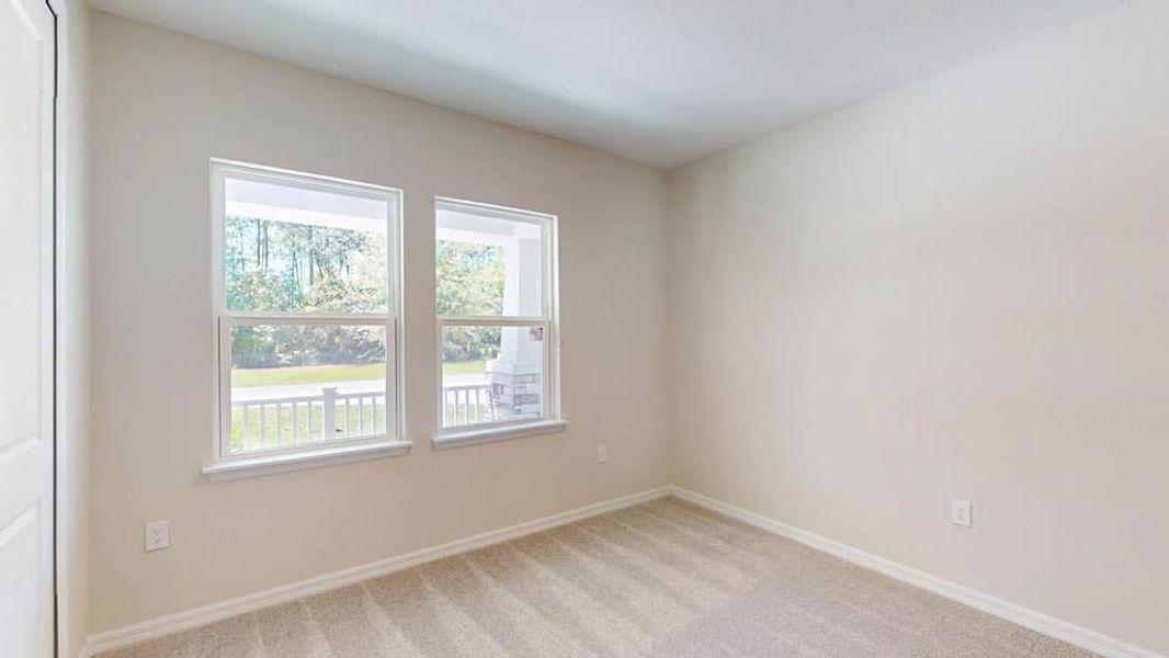 Spacious, unfurnished interior of a new home in Headwaters at Lofton Creek, Yulee (Image 20).