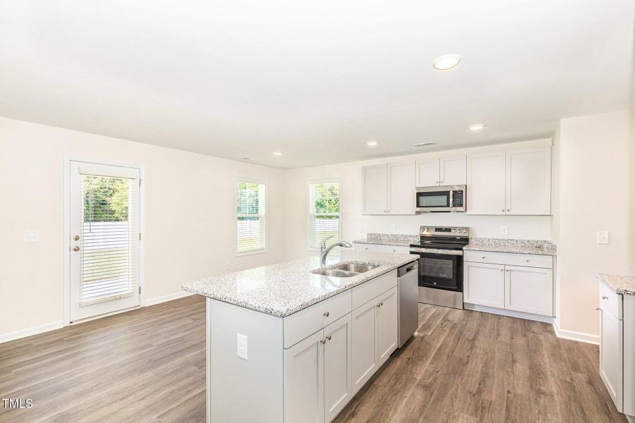 012_img_0056-edit_489