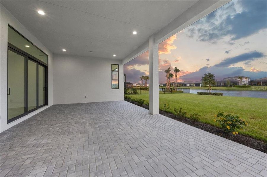 Exterior details and patio area of a home in , Sarasota (Image 32).