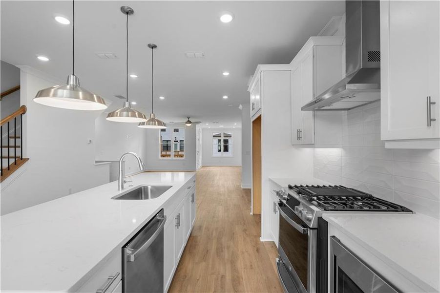 Furnished interior view inside a new home in , Buford (Image 7).