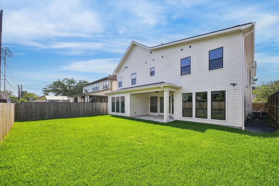 Exterior details and patio area of a home in , Houston (Image 29).