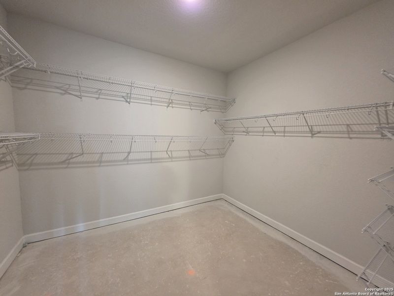 Image 25 of a home in The Heights at Saddlebrook Ranch 60's.