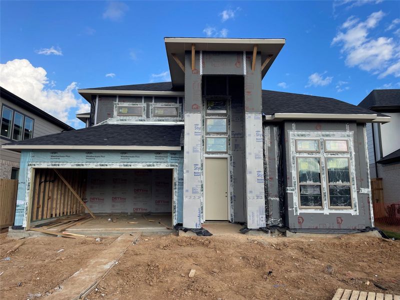 Welcome to the 5 Bedroom Heidelberg Where Luxury Meets Practicality