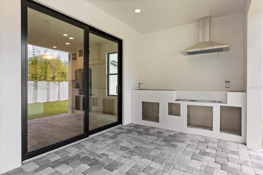 Exterior details and patio area of a home in , Winter Park (Image 26).