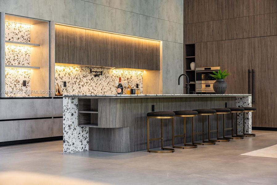 Community amenities in , Miami Shores (Image 44).