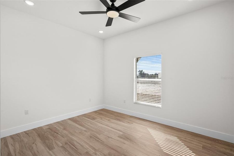 Spacious, unfurnished interior of a new home in , Okeechobee (Image 17).