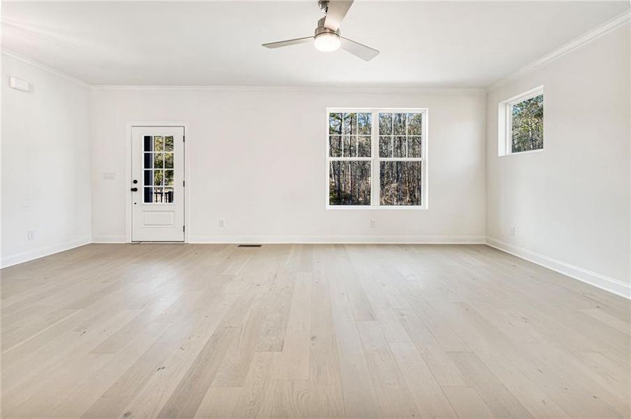 Spacious, unfurnished interior of a new home in , Sugar Hill (Image 33).