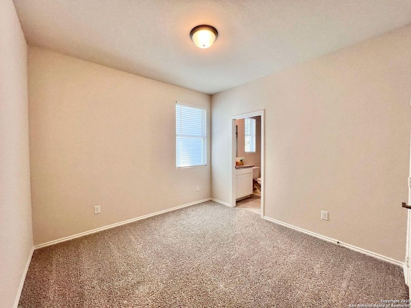 Spacious, unfurnished interior of a new home in Horizon Pointe, Converse (Image 25). Spacious, unfurnished interior of a new home in Horizon Pointe, Converse (Image 25).