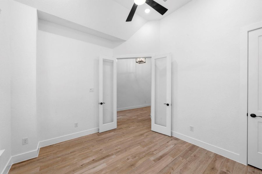 Spacious, unfurnished interior of a new home in Briarley, Montgomery (Image 22).