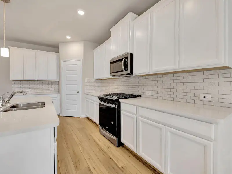 Photo is not of the actual home, but is an inspirational photo of builder’s model home and may depict options, furnishings, and/or decorator features that are not included Photo is not of the actual home, but is an inspirational photo of builder’s model home and may depict options, furnishings, and/or decorator features that are not included