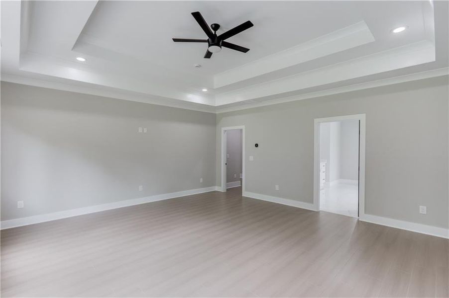 Spacious, unfurnished interior of a new home in , Auburn (Image 34).