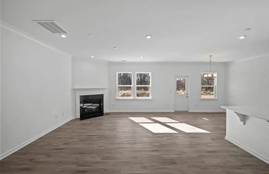 Spacious, unfurnished interior of a new home in Parkside Crossing, Charlotte (Image 50). Spacious, unfurnished interior of a new home in Parkside Crossing, Charlotte (Image 50).