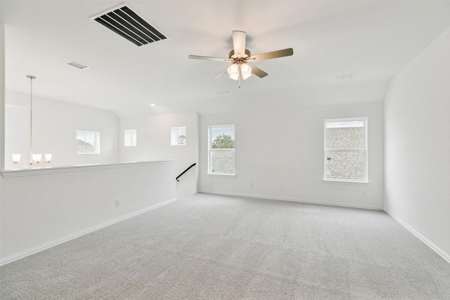 Spacious, unfurnished interior of a new home in Ellis Cove, Seabrook (Image 20).
