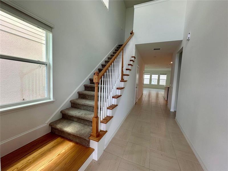 Spacious, unfurnished interior of a new home in , Winter Garden (Image 12).