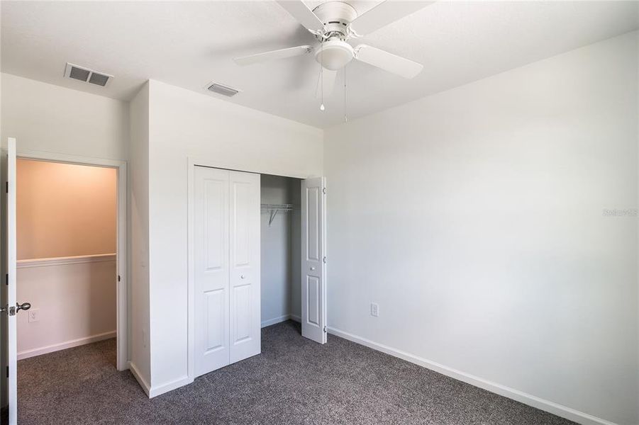Spacious, unfurnished interior of a new home in , Orlando (Image 28).