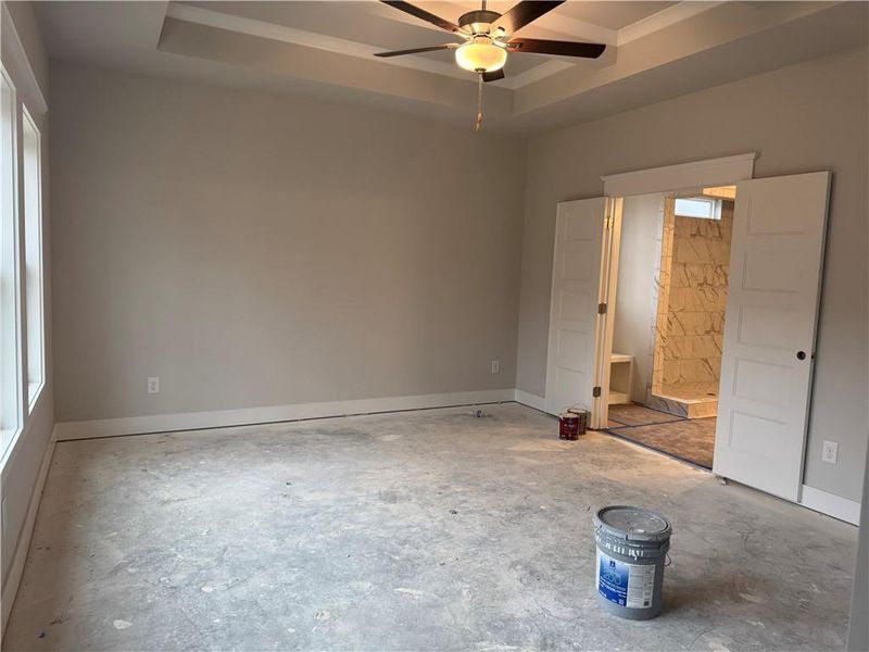 Image 37 of a home in Rosewood Lake Preserve.