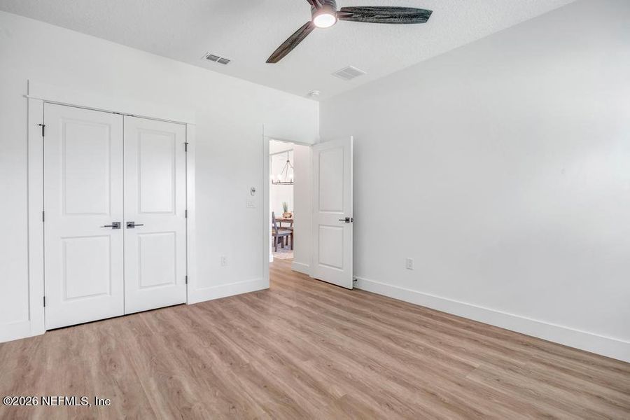 Spacious, unfurnished interior of a new home in , Jacksonville (Image 21).