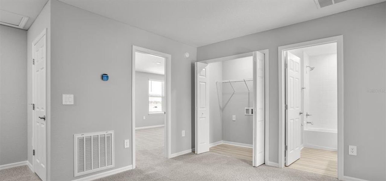 Spacious, unfurnished interior of a new home in VillaMar, Winter Haven (Image 8). Spacious, unfurnished interior of a new home in VillaMar, Winter Haven (Image 8).