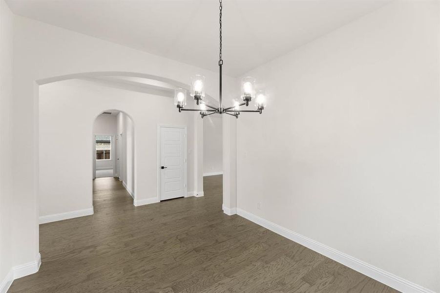 4430 Verbena-Dining Room-2