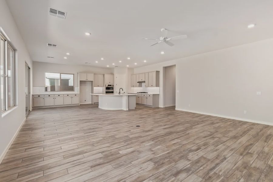 Spacious, unfurnished interior of a new home in Valencia at Granite Vista, Waddell (Image 16).