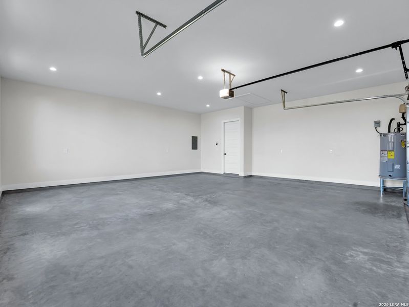 Spacious, unfurnished interior of a new home in , Lytle (Image 49). Spacious, unfurnished interior of a new home in , Lytle (Image 49).