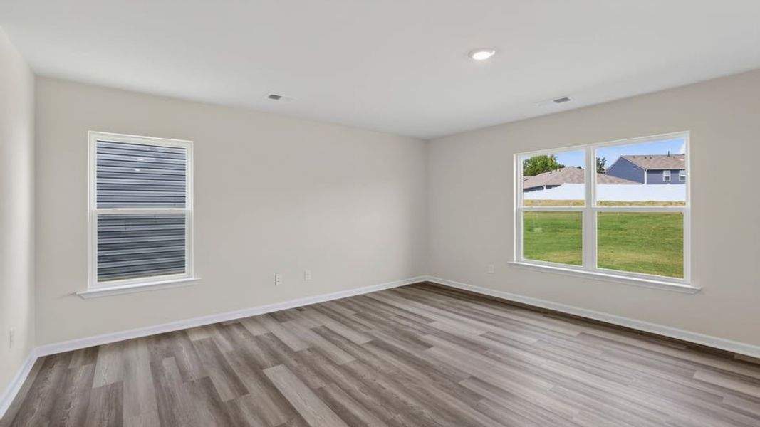 Spacious, unfurnished interior of a new home in Cedar Gap, Fountain Inn (Image 16). Spacious, unfurnished interior of a new home in Cedar Gap, Fountain Inn (Image 16).