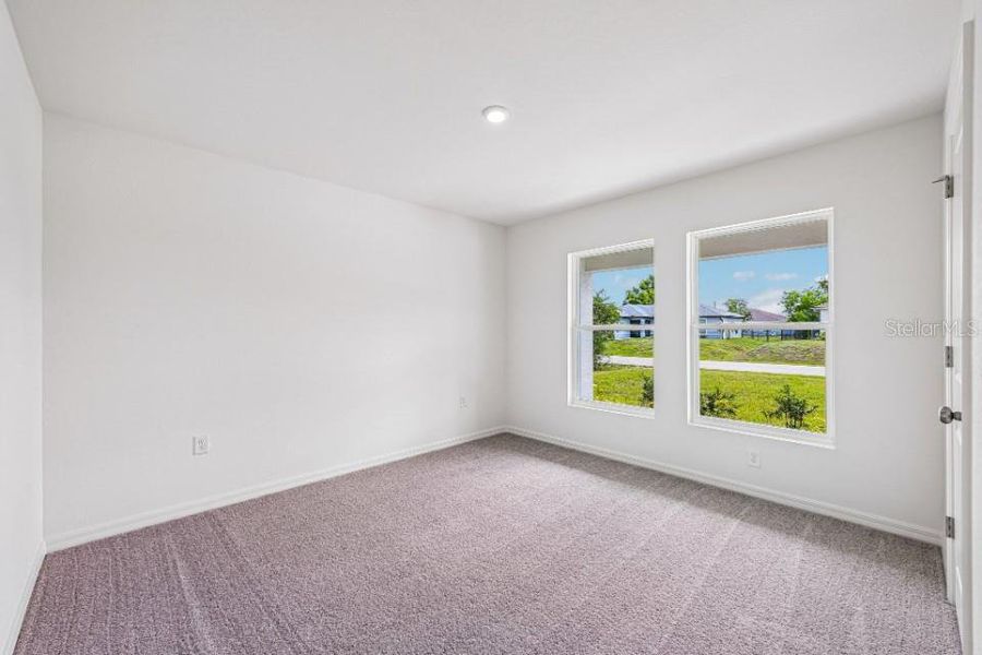Spacious, unfurnished interior of a new home in Lehigh Acres Classic, Lehigh Acres (Image 11).