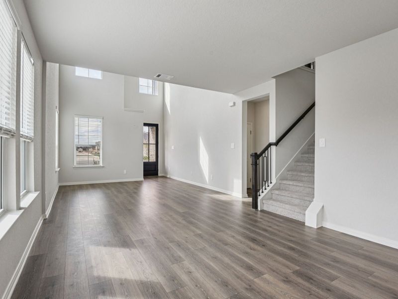Spacious, unfurnished interior of a new home in Scenic Crest - Premier Series, Boerne (Image 16). Spacious, unfurnished interior of a new home in Scenic Crest - Premier Series, Boerne (Image 16).