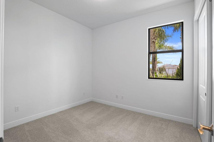 Image 22 of a home in Cresswind Palm Beach at Westlake.