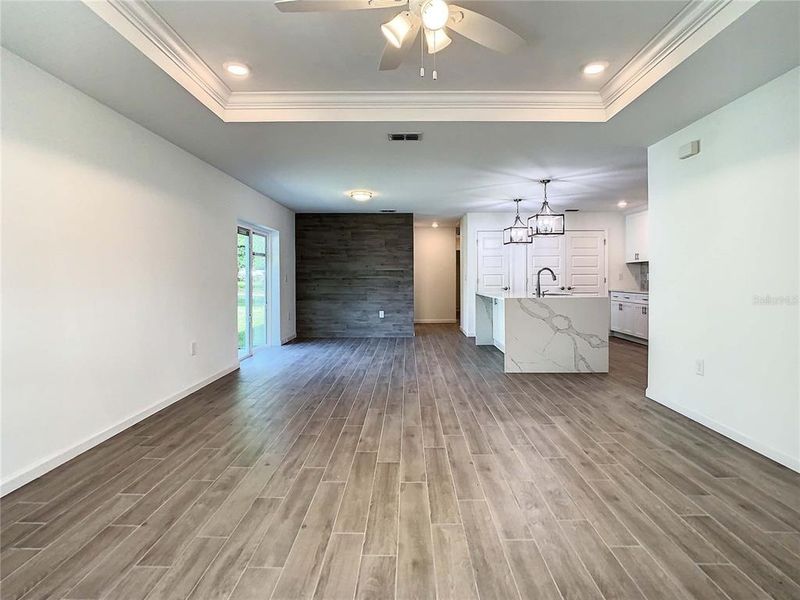 Image 6 of a home in .