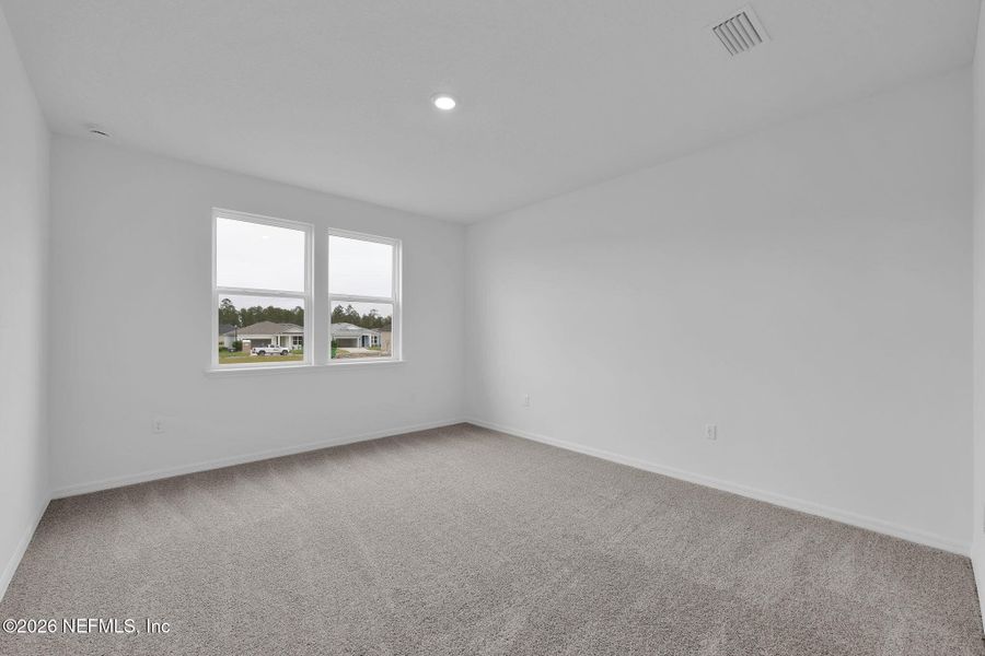 Spacious, unfurnished interior of a new home in Hyland Trail, Green Cove Springs (Image 24). Spacious, unfurnished interior of a new home in Hyland Trail, Green Cove Springs (Image 24).