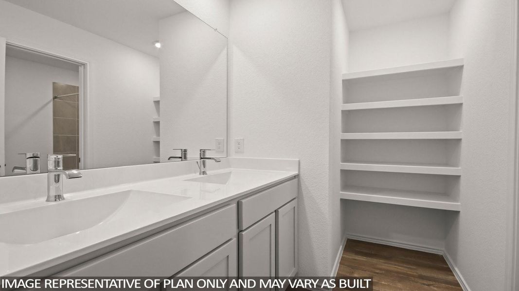 Furnished interior view inside a new home in Venetian Pines, Conroe (Image 8).