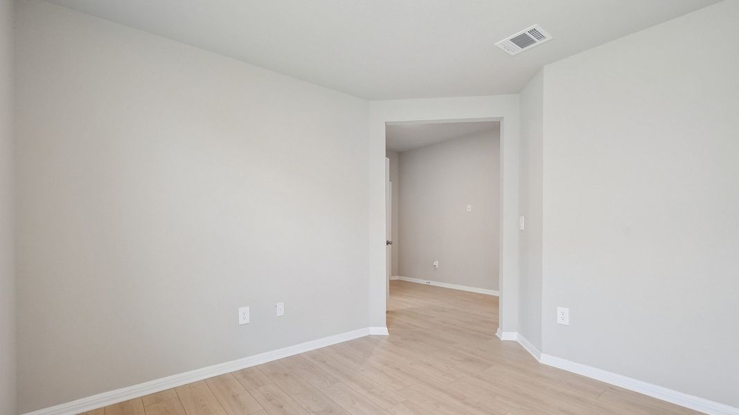 Spacious, unfurnished interior of a new home in Carillon, Manor (Image 24).