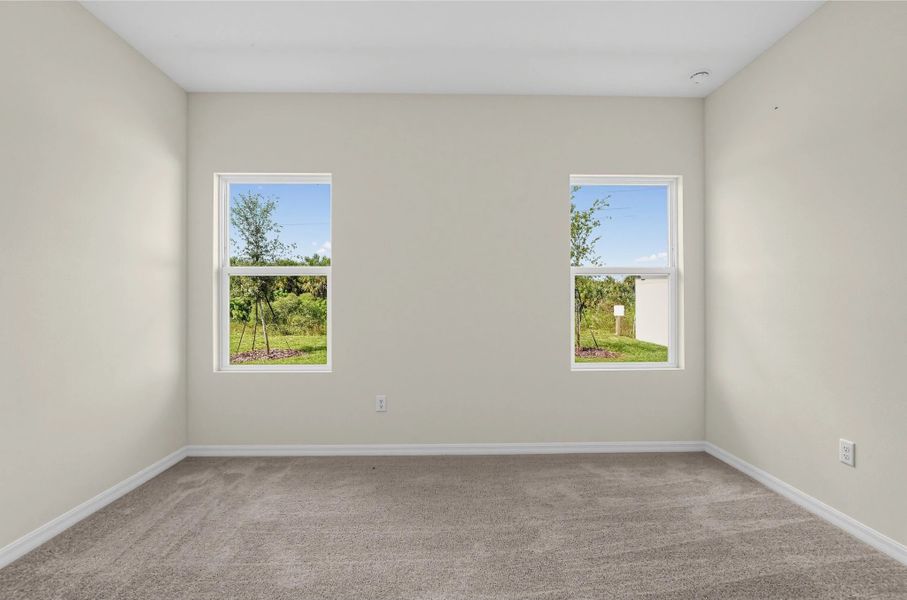 Spacious, unfurnished interior of a new home in Catamaran Cove, Rockledge (Image 13).