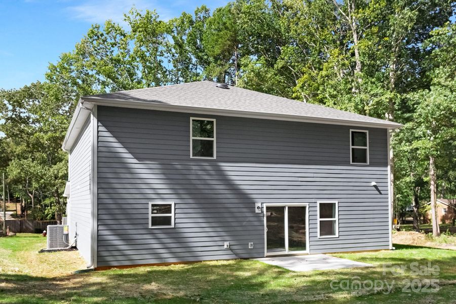 Image 32 of a home in .