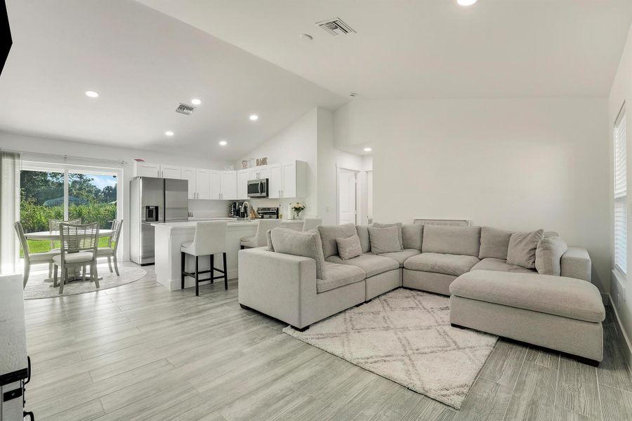 Furnished interior view inside a new home in , Okeechobee (Image 6).