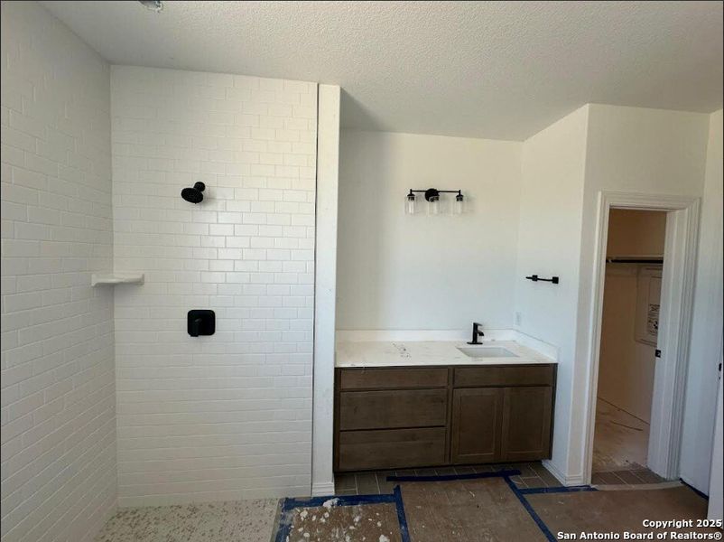 Furnished interior view inside a new home in , San Marcos (Image 6).