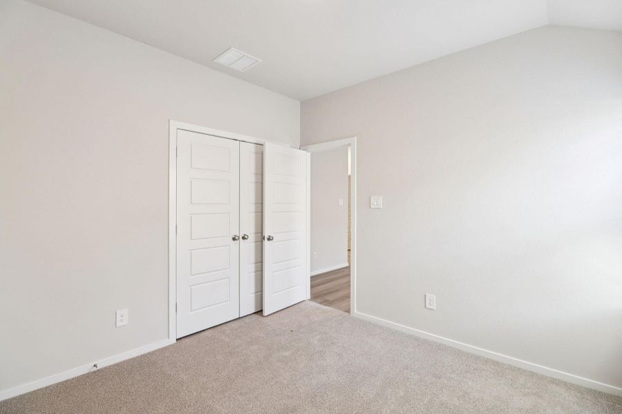 Spacious, unfurnished interior of a new home in Pine Lake Cove - Premier Series, Montgomery (Image 29). Spacious, unfurnished interior of a new home in Pine Lake Cove - Premier Series, Montgomery (Image 29).