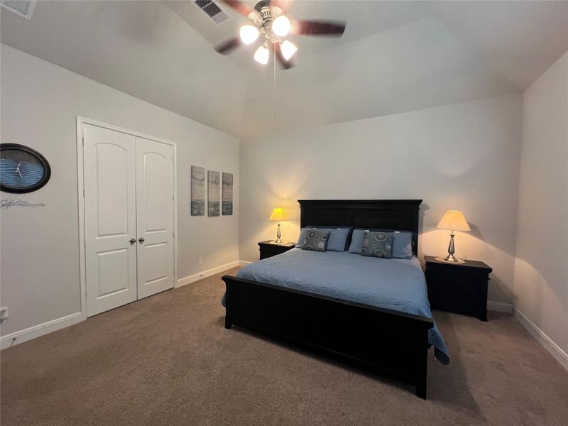 Furnished interior view inside a new home in , Conroe (Image 44). Furnished interior view inside a new home in , Conroe (Image 44).